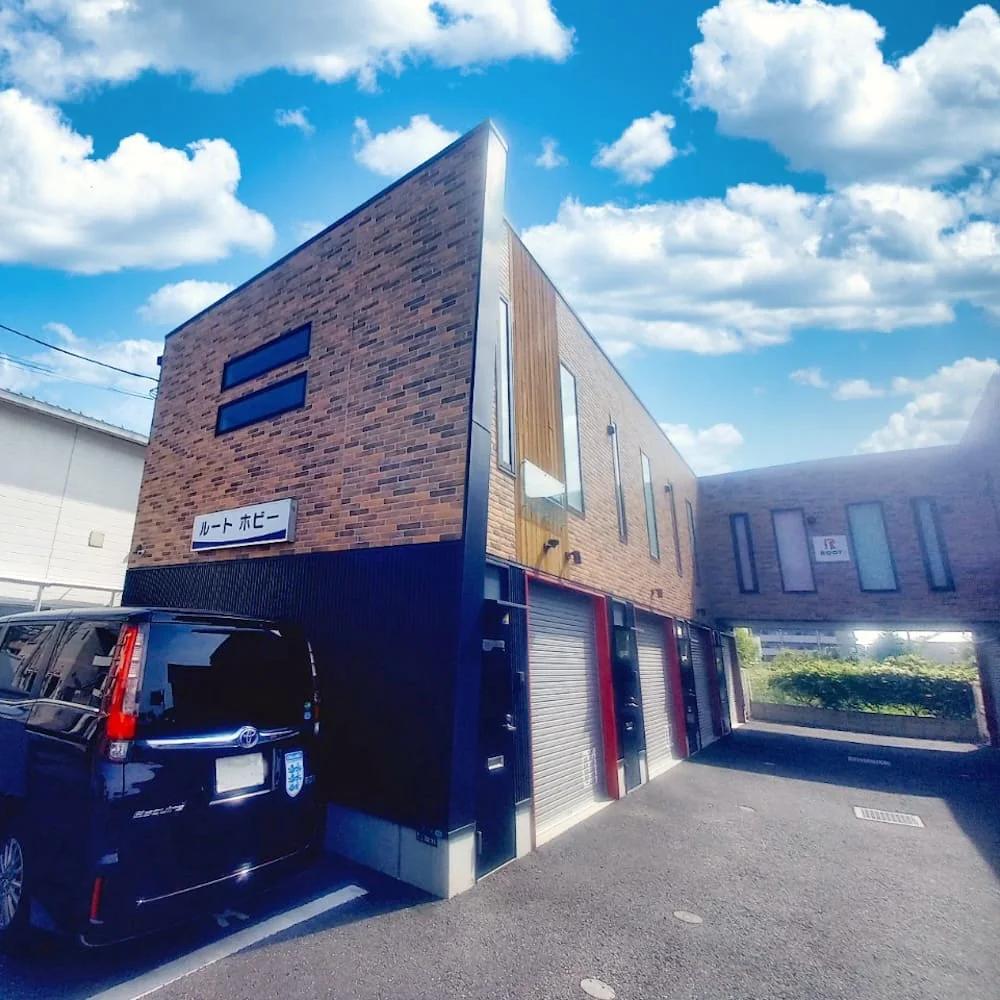 三鷹市新川（三鷹市）の店舗写真1