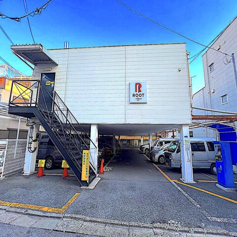 2.外観_03211_1新宿７丁目ルートストレージ