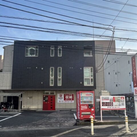 2.外観_17011_1吉川ルートストレージ