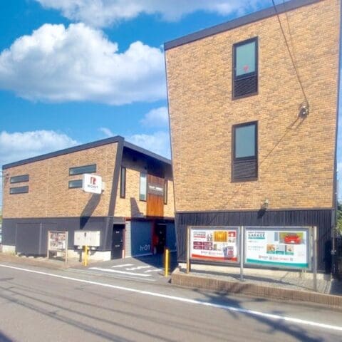 2.外観_13711_1多摩センタールートストレージ